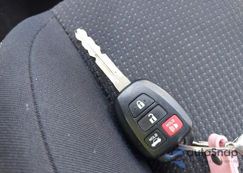 2016 Toyota Rav4 Xle from USA, damaged, VIN 2T3WFREV7GW255090